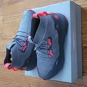 spartan by craft women's Nordic fuseknit hydro size 9 1/2 gray and pink
